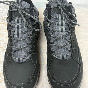 Eastland -Men.s KURT-4641-01-Vibram-Black leather-Boots.Sz-9.5D.China.Used.